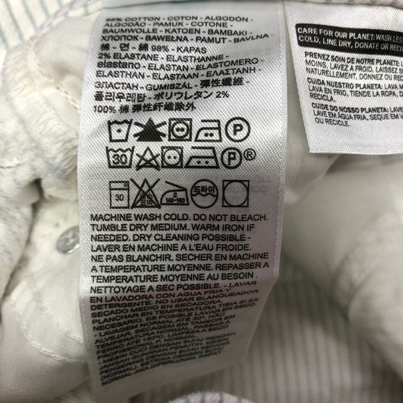 Levi's Women Mid Length Shorts Size 28 Striped Cotton Blend M127 -18 - Picture 11 of 16